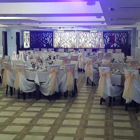 Hotel Elizabeth Байя Екстериор снимка